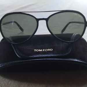 Tom Ford aviators🌺
